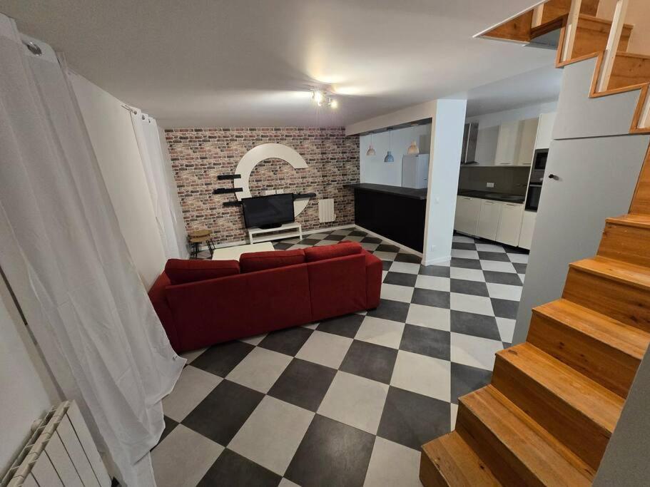 Maison De Proche Blaye Mazion